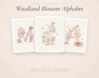 Letterprint met bosmotief voor de babykamer, alfabet met konijntjes en herten en bloemen van A tot Z, roze muurdecoratie voor de babykamer van een meisje, naambanner voor een babyshower, printbaar