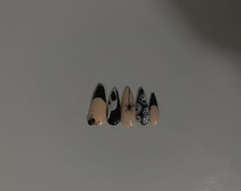 Uñas postizas de Halloween hechas a mano