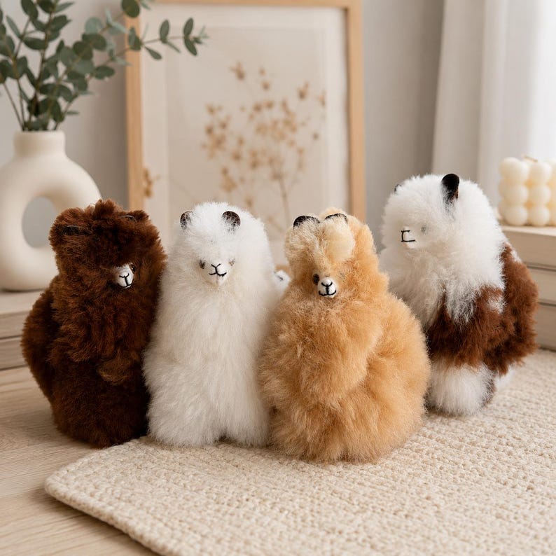 Llama Alpaca Plushy, Peru Gift Souvenir