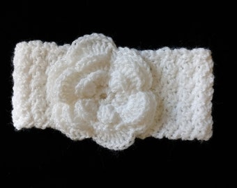 Baby crocheted flower headband