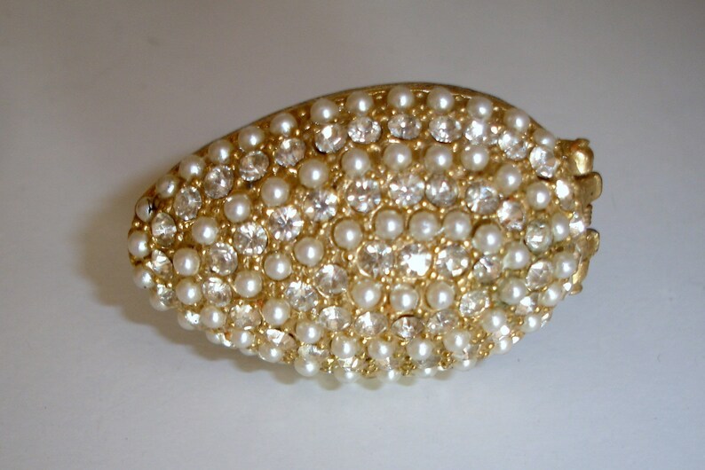 gift for her collectible rhinestone and faux pearls vintage pill box collector/'s gift gift for mother bejeweled pill box PIll box