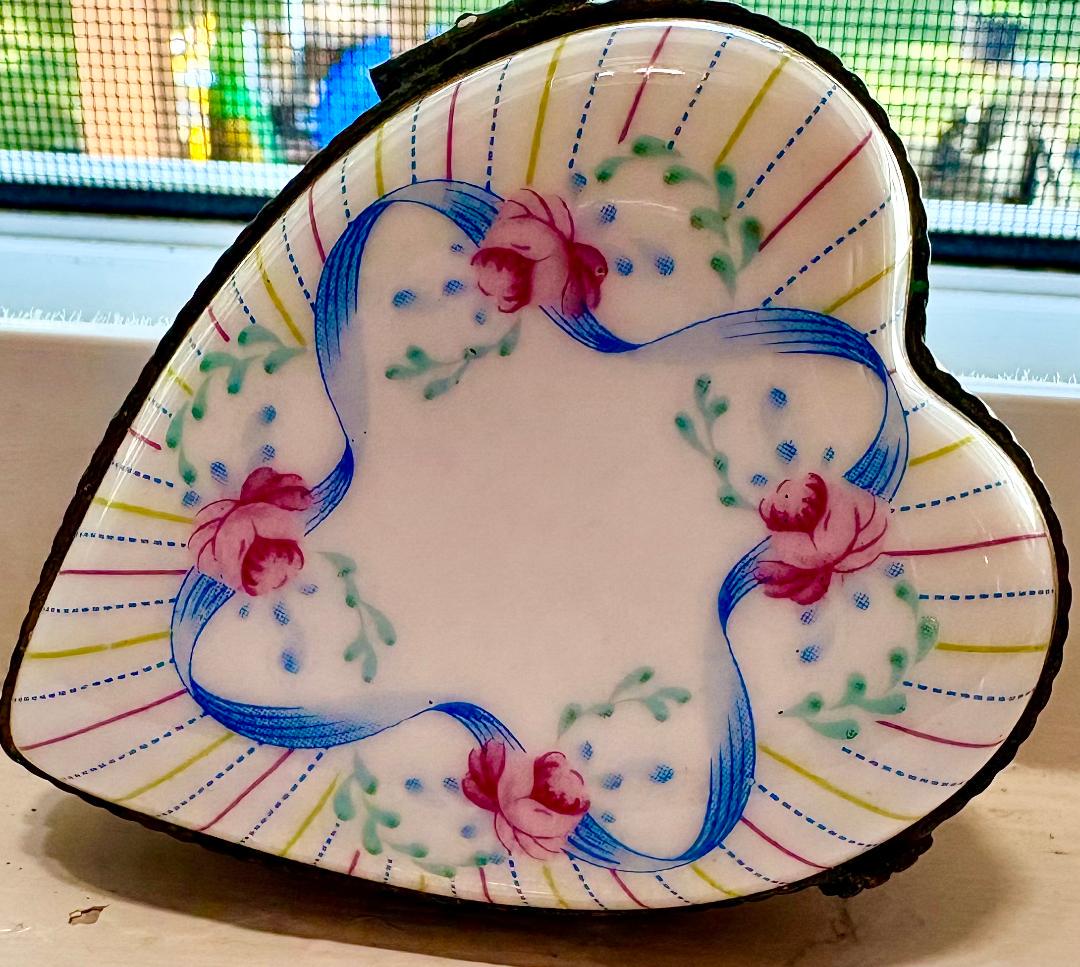 Vintage Porcelain Keepsake Box - Etsy