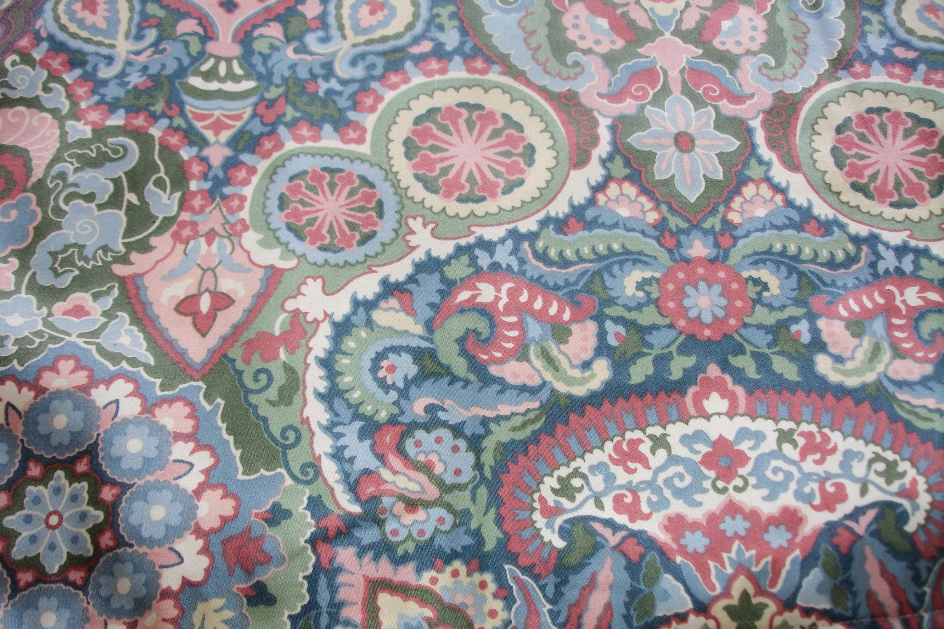 Doily Fabric Doily Paisley Print Oblong Small Runner Etsy