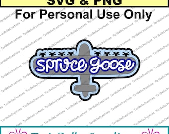 Puede incluir: Una descarga digital de un avión azul y blanco con el texto "Spruce Goose" en él. El avión es una silueta con un cuerpo gris y alas blancas. El texto está en un contorno azul y blanco.