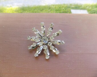 Vintage Rhinestone Brooch/Pin