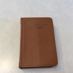 WWII NEW TESTAMENT U.S. Army World War 2 Soldier’s Prayer Book Bible ~ Vtg