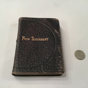 WWII Soldier’s New Testament Pocket Bible Prayer Petite Book