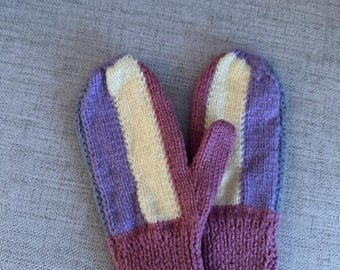 Gloves, for her, warm accessories, stocking stuffers,  yarn gloves, women gloves, cozy warm,  warm, knits, great gift, Christmas mittens