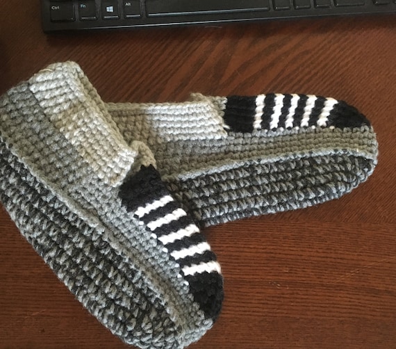 Crochet Slippers for him,  knited slippers, warm accessories, yarn shoes, men slippers, winter warm, Christmas knits, house slippers.