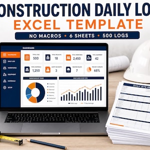 Puede incluir: Una plantilla de Excel para registro diario de construcción en una pantalla de portátil, con un panel de control, gráficos, métricas de proyecto, una pila de informes diarios impresos, una cinta métrica naranja y un casco blanco.