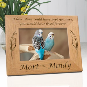 Vogelgedenklijst, "Als liefde alleen al" Gepersonaliseerd cadeau bij het verlies van een papegaai, op maat gegraveerd aandenken aan uw huisdier, fotodisplay van rood elzenhout