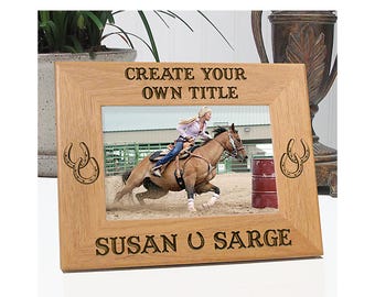 Marco de fotos de caballos personalizado. Crea arte de pared de rodeo occidental para vaqueros y vaqueras. Regalos personalizados.