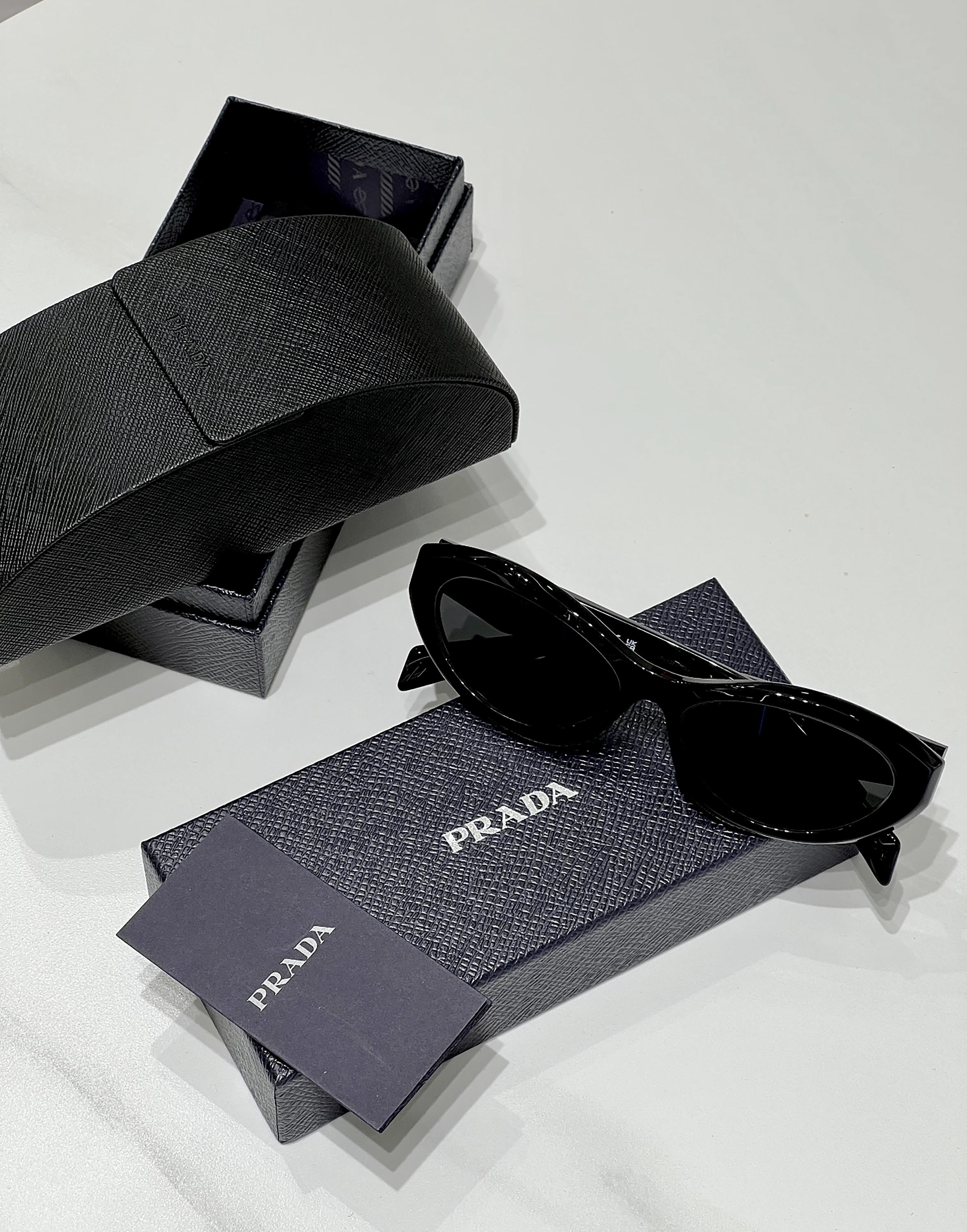Prada Vintage Y2k Sunglasses - Etsy