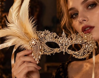 Handmade Feather Venetian Mask, 3D Lace Masquerade Mask with Rhinestones, Elegant Mardi Gras Ball Mask, Halloween Costume Accessory
