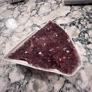 Amethyst Geode Stück