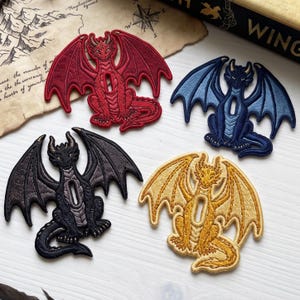 Embroidered Fourth Wing Dragon Button Cover, Basgiath Dragon Button Hole Patch, Bookish Cardigan Button Accessory, Fantasy Book Reader Gift