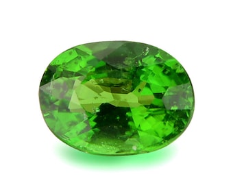 Calibrated 7x5mm Tsavorite Green Garnet Oval Loose Gemstone; Chrome Green | SKU 609C001