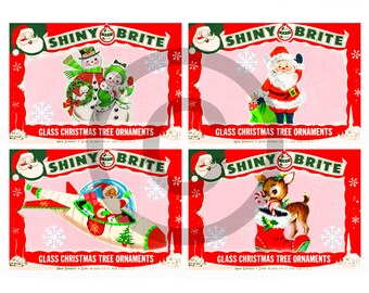 Peut inclure: Quatre cartes de décorations de Noël vintage avec des bordures rouges et le texte "SHINY BRITE". Chaque carte présente une illustration festive différente : un bonhomme de neige, le Père Noël, le Père Noël dans une fusée et un renne.