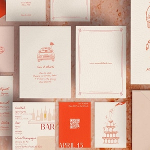 Può includere: Un set di inviti di nozze in rosso e bianco. Gli inviti presentano un'illustrazione a fumetti di un'auto con un cartello "Just Married" sul retro. Il testo sugli inviti recita "Sam & Alberto" e "Masseria La Carruca, Italia".