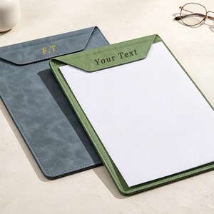 Portablocco in pelle formato A4 personalizzato, portablocco con incisione personalizzata per ufficio, blocco note personalizzato per insegnanti di economia aziendale, iniziale del nome dell'azienda