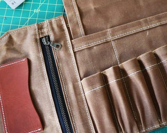 Waxed Canvas roll case - thicker pockets - artist roll - painter organizer - 22 compartments - 010267