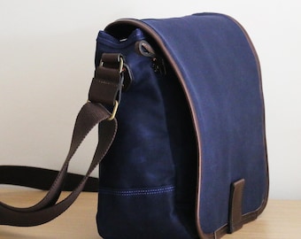 travel bag - waxed canvas cross body small bag - 010270