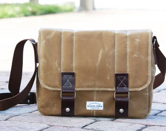 Contemporary Waxed Canvas Laptop Messenger bag - cross body bag handmade by Alex M Lynch - 010092