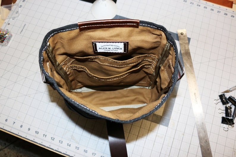 Vertical messenger travel bag tablet bag heavy waxed canvas cross body small bag 010140 image 7