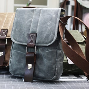 Vertical messenger travel bag tablet bag heavy waxed canvas cross body small bag 010140 CHARCOAL