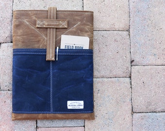 MacBook sleeve with front pockets - waxed canvas and wool felt lining - made in USA