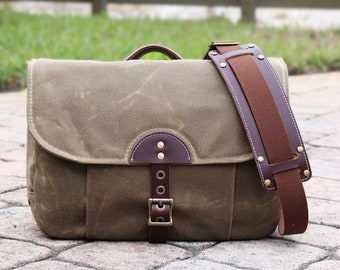 Waxed heavy Twill Messenger Mailbag - handmade by Alex M Lynch - 010157