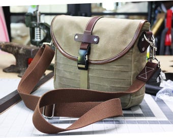 lightweight crossbody bag - 010204