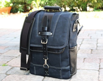 Vertical laptop messenger bag - leather handle and shoulder pad - 010147