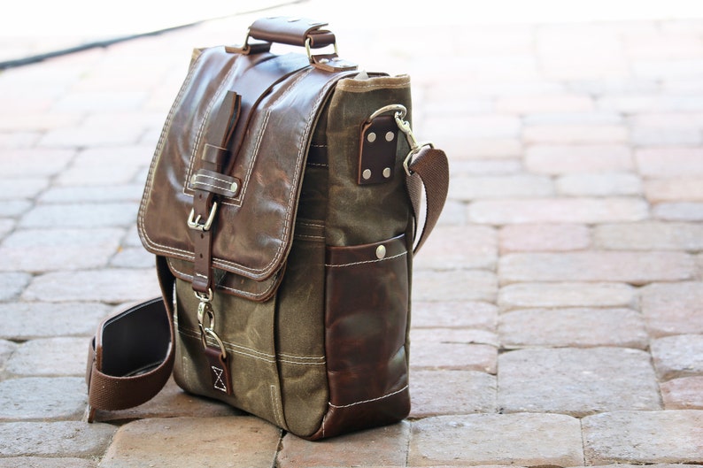 Vertical laptop messenger bag leather and waxed canvas 010115 image 6