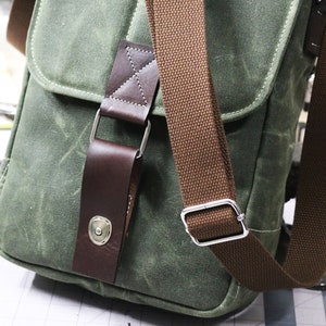 Vertical messenger travel bag tablet bag heavy waxed canvas cross body small bag 010140 image 2