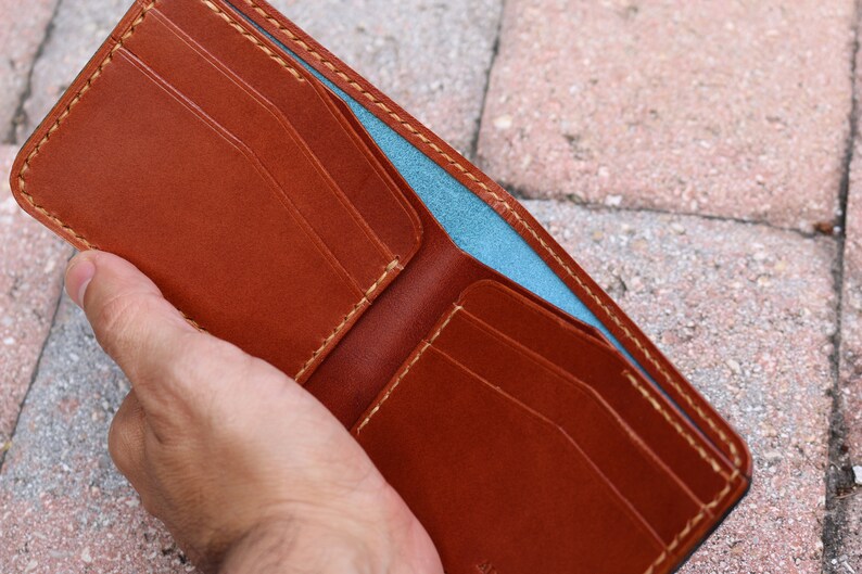 Cartera para hombre de cuero cosido a mano - Cuero curtido vegetal - Buttero de Conceria Walpier - 010216 imagen 5