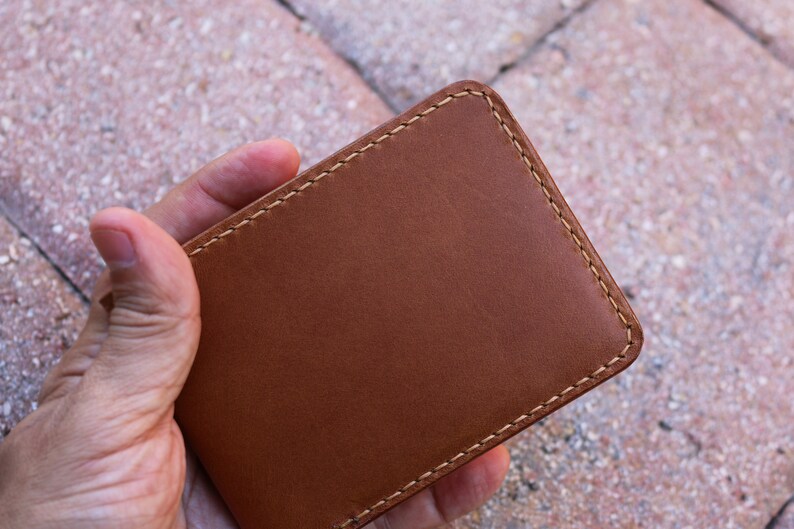 Cartera para hombre de cuero cosido a mano - Cuero curtido vegetal - Buttero de Conceria Walpier - 010254 imagen 10