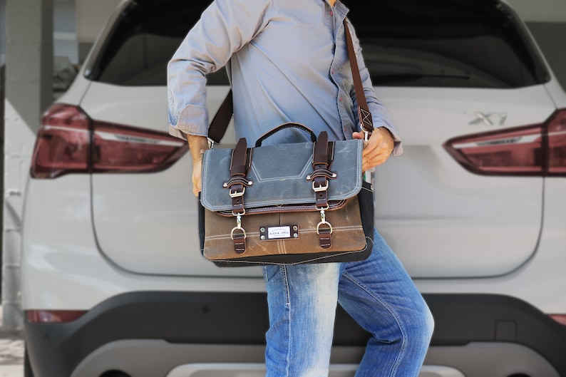 Waxed Canvas Messenger bag - laptop bag handmade by Alex M Lynch - 010094 image 9