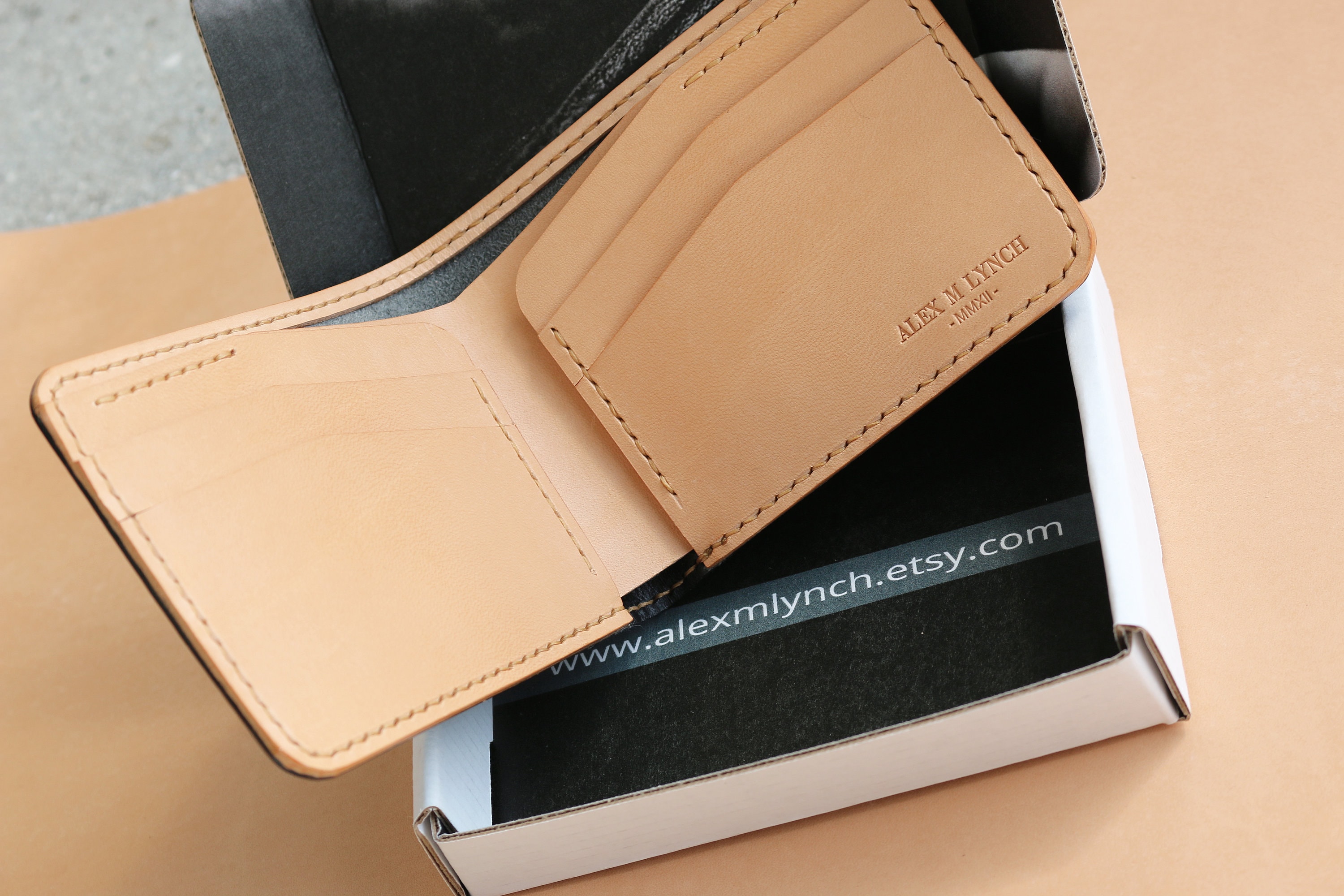 【slow】waprolux smart tailoring wallet Hand Stitched Leather Mens Wallet - Veg Tanned Leather