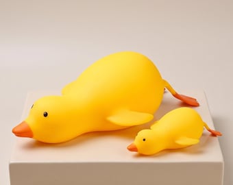 Giant Stretchy Duck Squishy Toy, 33cm Fidget Stress Relief (Adult Gift)