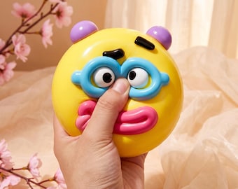Kawaii Slow-Rise PU Foam Squishy Toy, Pastel Face Fidget (7 cm)