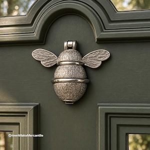 Llamador de puerta antiguo con forma de abejorro, acabado en níquel plateado, decoración vintage para puerta con diseño de abeja.