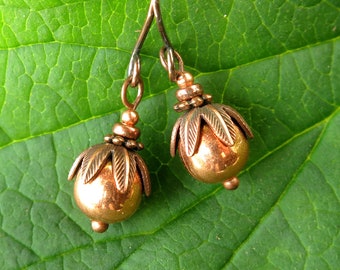 Copper drop earrings / flower bud earrings / nature jewelry / copper jewelry / botanical jewelry