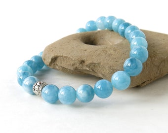 Blue stretch bracelet / blue stone bracelet / gemstone bracelet / stretchy bracelet / aquamarine stone bracelet / clasp free bracelet