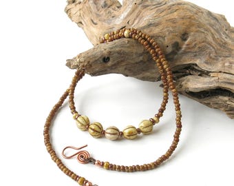Short beaded necklace / delicate necklace / boho jewelry / beige cream Czech glass beads / casual jewelry / everyday necklace