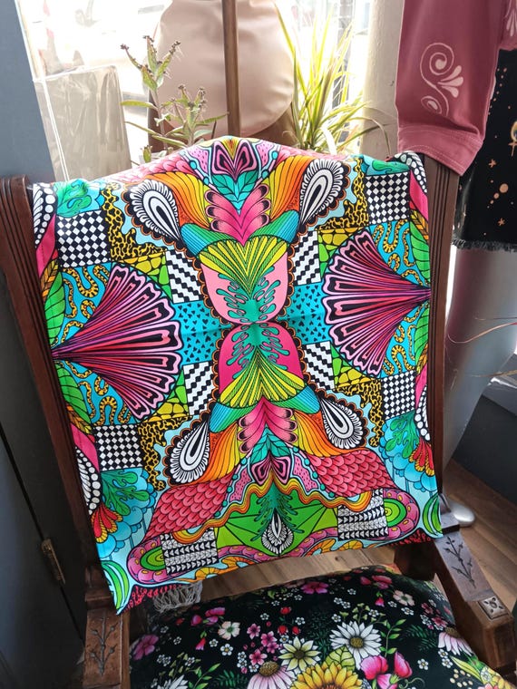 Organic cotton tea towel. Meli Sophie Nina. Festival psychedelic hippie rainbow