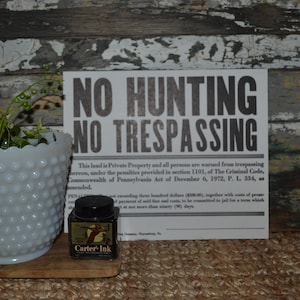 No Hunting No Treaspassing Sign Black White Sign Hunting Lodge Decor