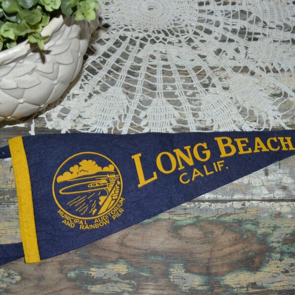 Vtg Long Beach Felt Souvenir Pendant