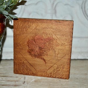 Pyrography Wood Box Lady Design Art Nouveau ~ Vanity Box ~ Storage Box