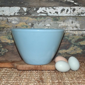 Miska do mieszania Fire King Delphite odporna na zachlapanie, vintage blue Fire King